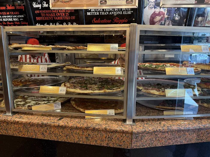 NY Pizza Suprema Picture 6
