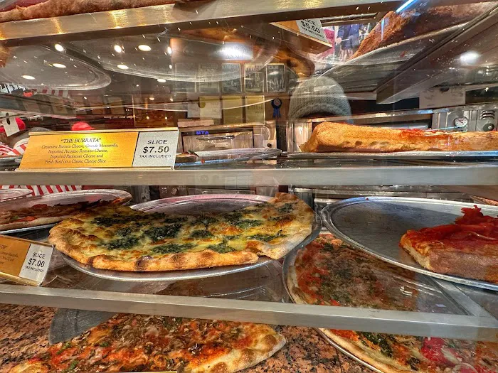 NY Pizza Suprema Picture 10