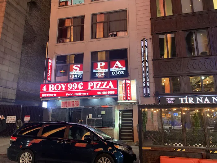 4 BOY PIZZA Picture 3