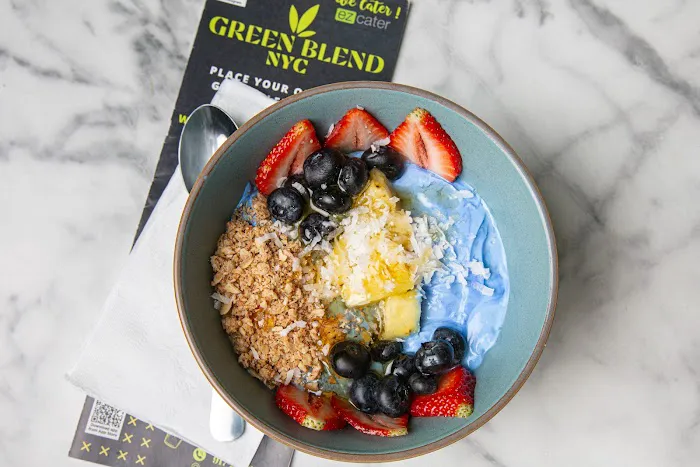 GREEN BLEND / Balanced Food / 8th ave Picture 10