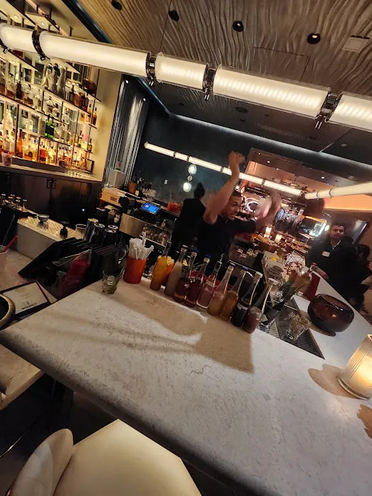 S Bar Picture 4
