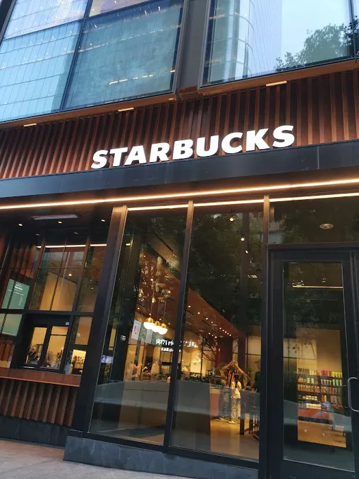 Starbucks Picture 6