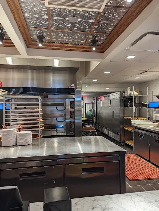 Sauce Pizzeria - Moynihan Food Hall Picture 9
