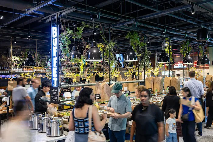 ANA Bar and Eatery Picture 10
