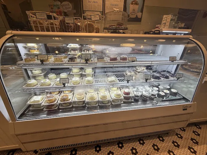 Magnolia Bakery - Moynihan Train Hall Picture 6