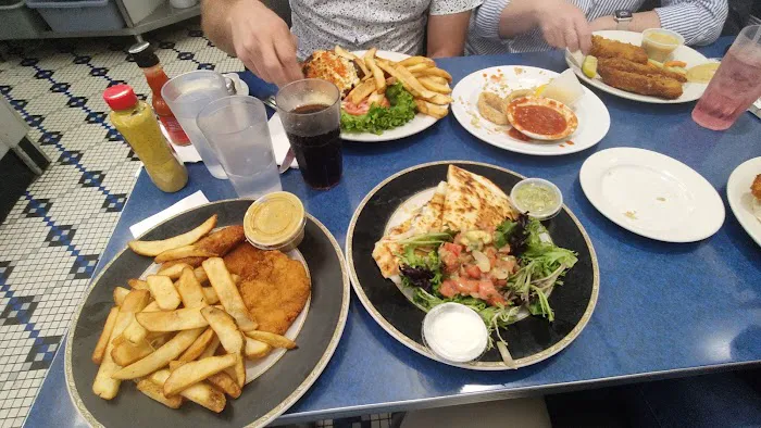 Skylight Diner Picture 3