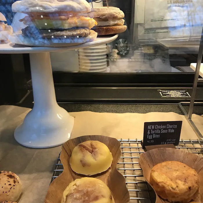 Starbucks Picture 9