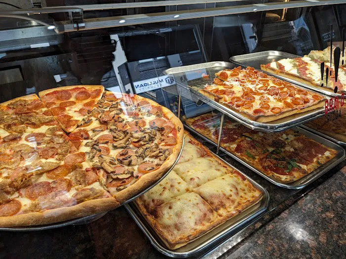 Bravo Pizza Picture 9