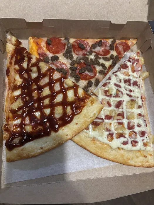 Rony's Fresh Pizza Picture 6