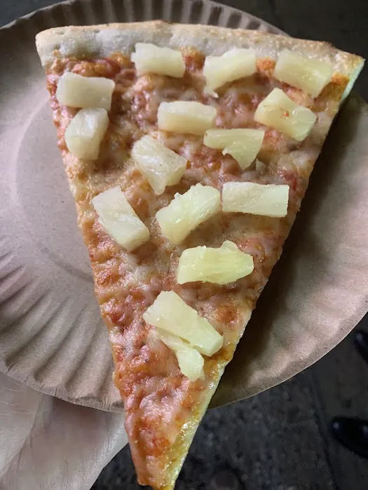 Rony's Fresh Pizza Picture 9
