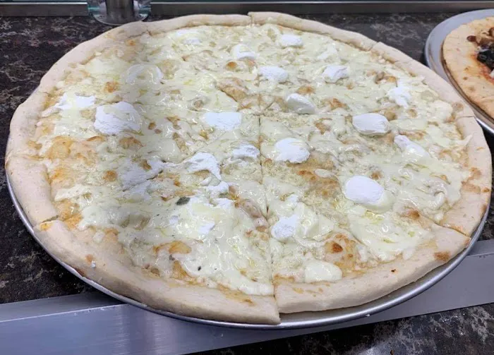 Rony's Fresh Pizza Picture 8