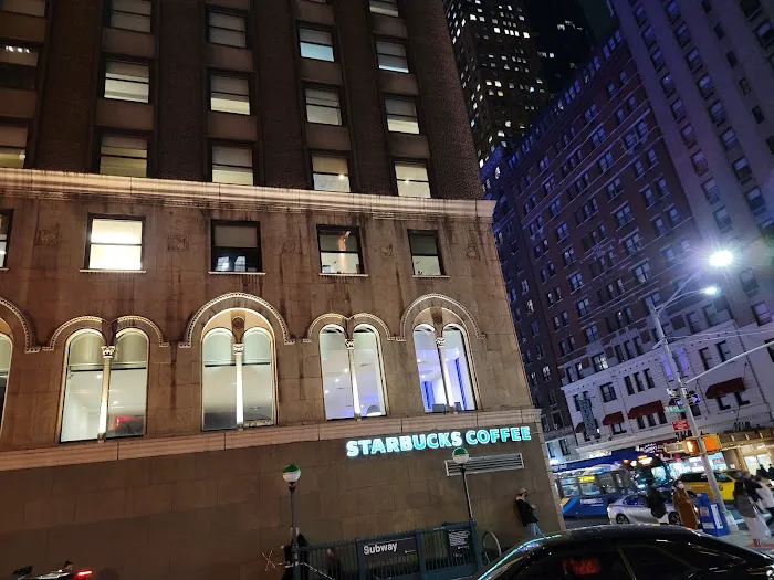 Starbucks Picture 2
