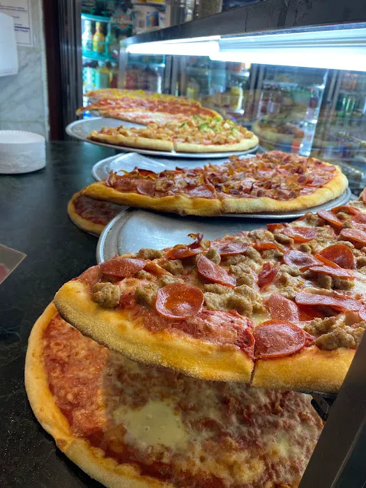 Healthy Choice Gourmet Deli & Pizza Picture 9