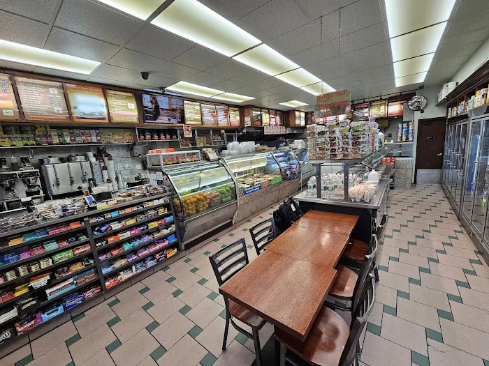 Healthy Choice Gourmet Deli & Pizza Picture 7