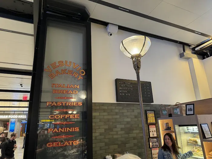 Vesuvio Bakery Moynihan Train Hall Picture 5
