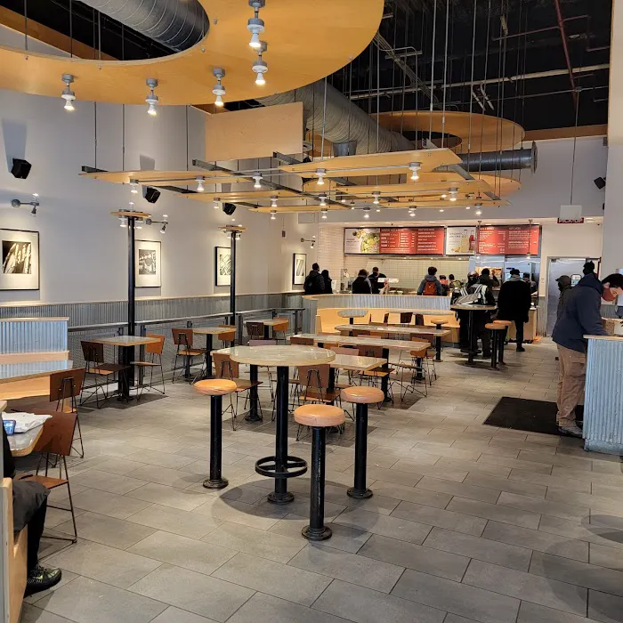 Chipotle Mexican Grill Picture 10