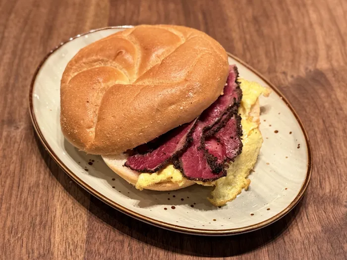 Pastrami Queen Picture 10