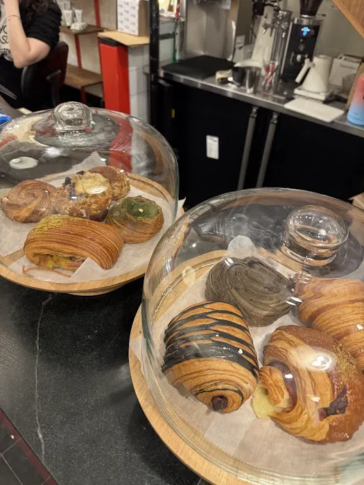 Paloma Coffee & Bakery, NoMad Picture 4