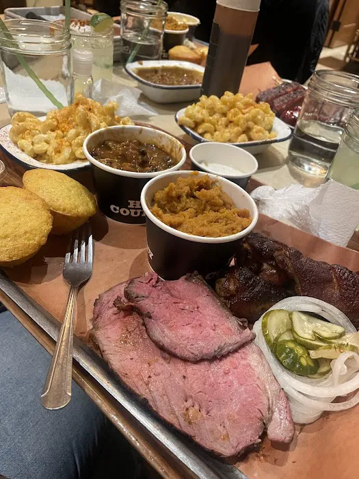Hill Country Barbecue Market Picture 3