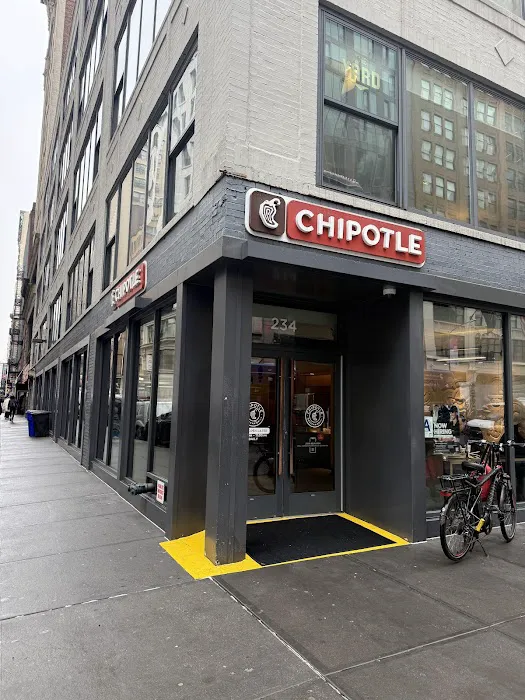 Chipotle Mexican Grill Picture 4
