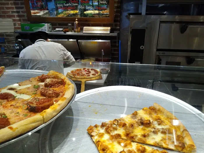 NYC PIZZA KITCHEN Picture 5