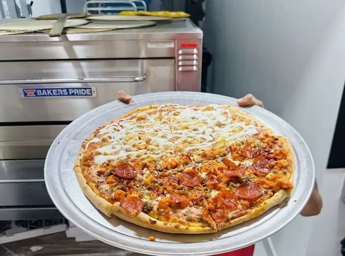 2nd AV PIZZA Picture 9