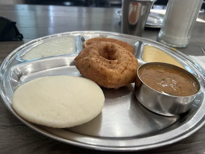 SARAVANAA BHAVAN Picture 6