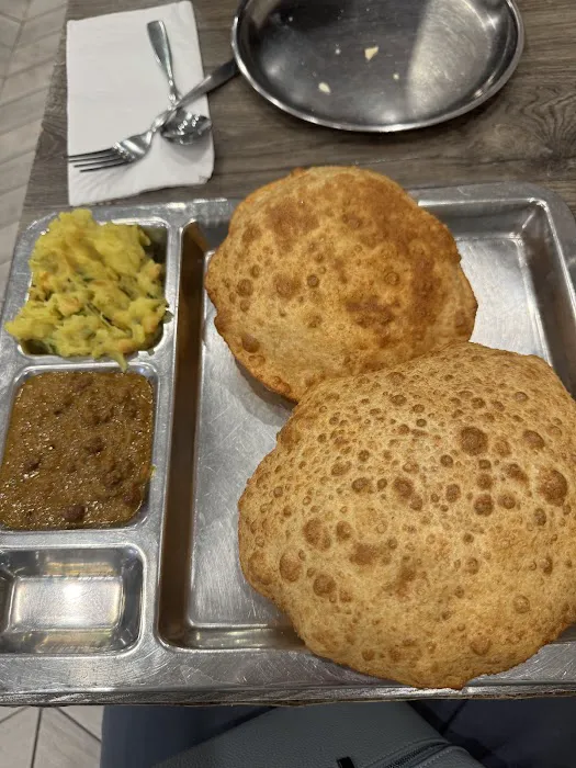 SARAVANAA BHAVAN Picture 2