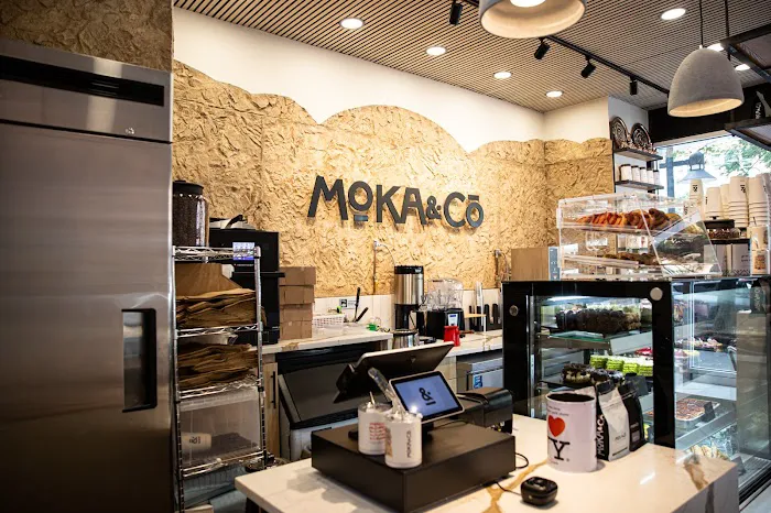 Moka & Co Picture 8