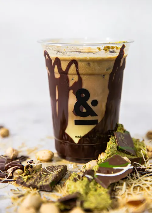 Moka & Co Picture 3