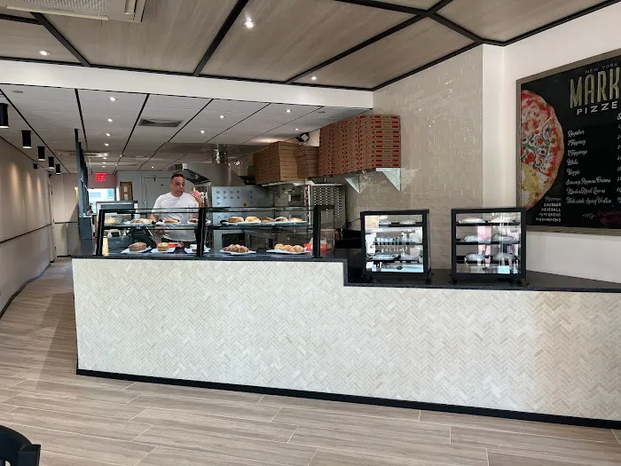Marko's Pizzeria Picture 10