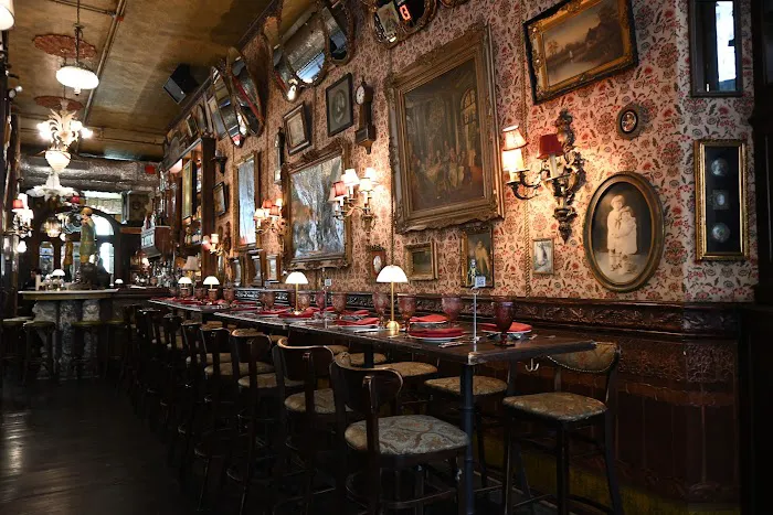 Oscar Wilde Picture 9
