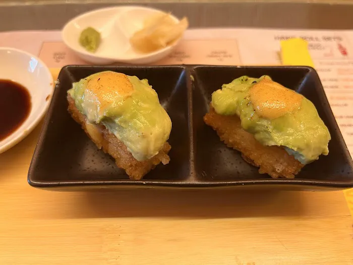 Temakase Hand Roll Bar - 28th St Picture 9