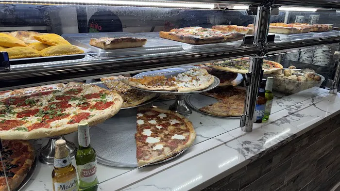 ANDIAMO PIZZA Picture 3