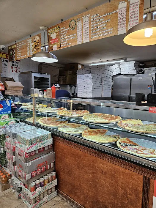 Famous Pizza Picture 6