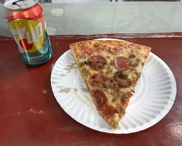 Famous Pizza Picture 4