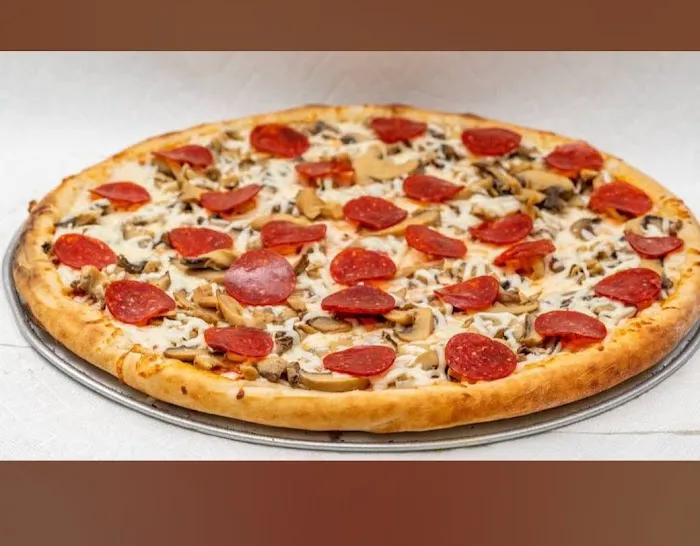 Famous Pizza Picture 3