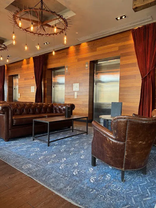 Penthouse on Park Picture 2