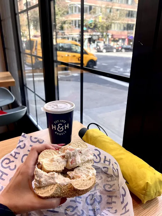 H&H Bagels Picture 9