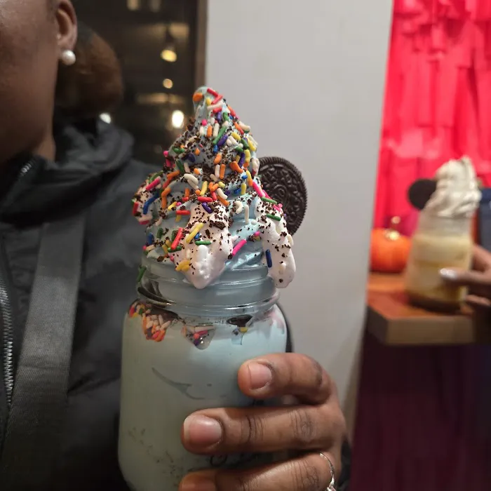 Surreal Creamery Picture 7
