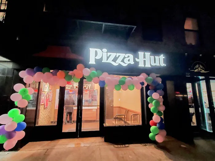 Pizza Hut Picture 9