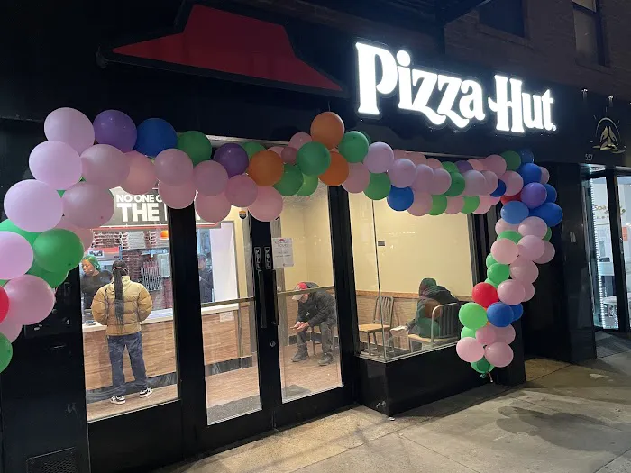 Pizza Hut Picture 8