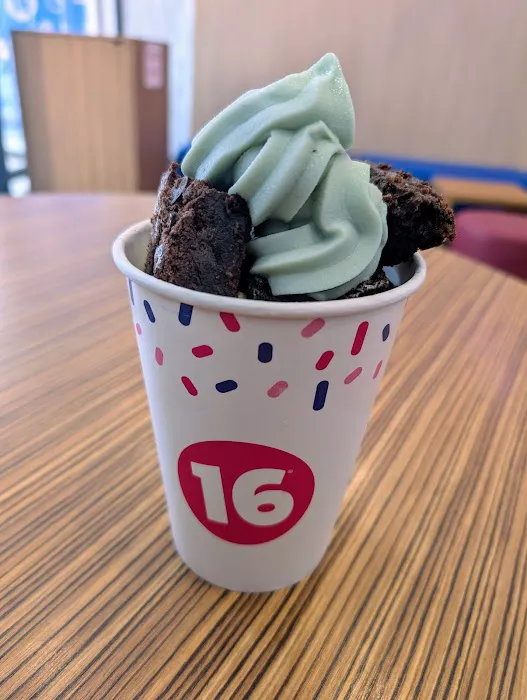 16 Handles Picture 4
