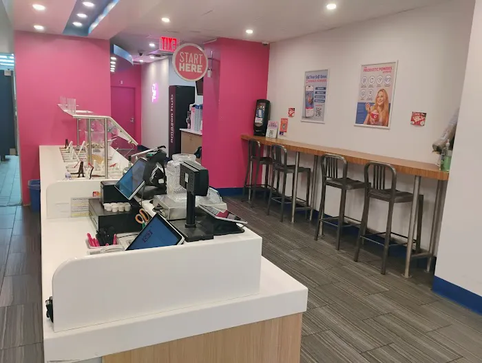 16 Handles Picture 10