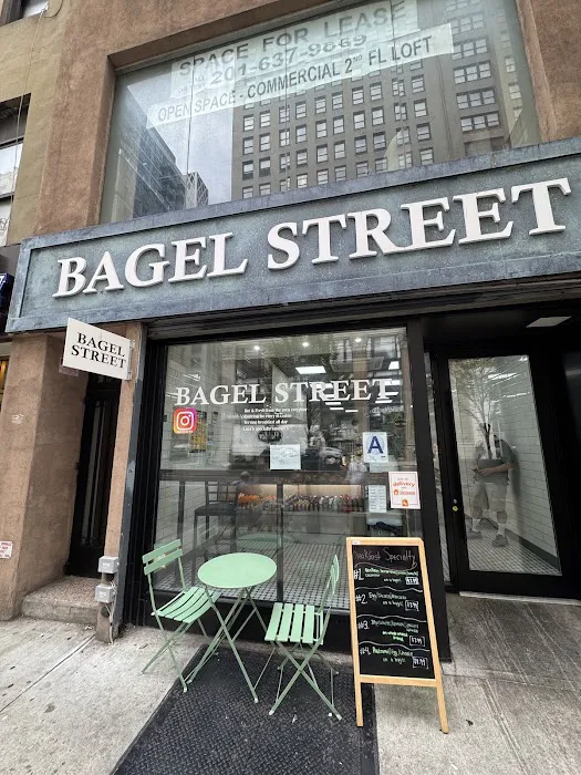 Bagel Street Picture 7