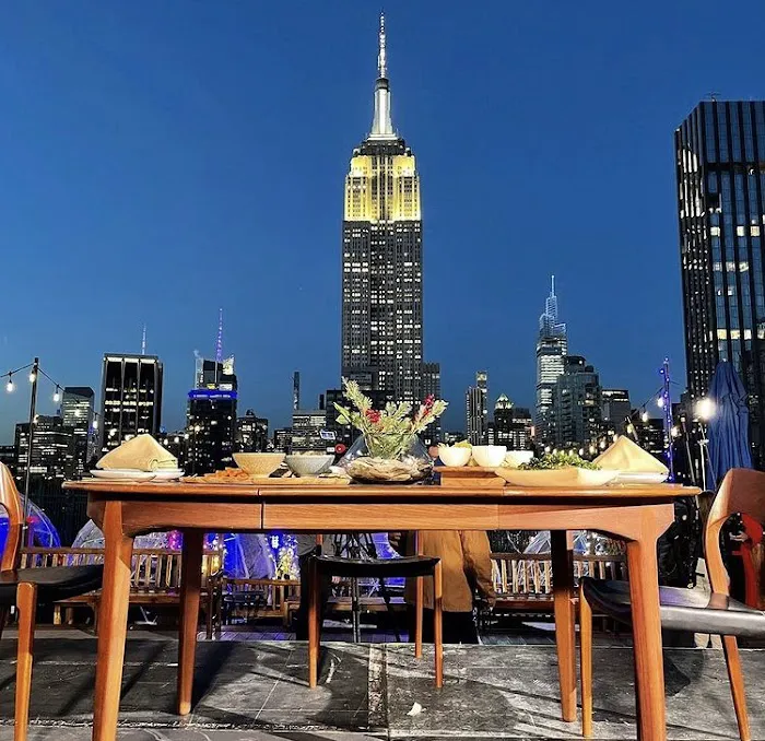 Rooftop Bars NYC Picture 3