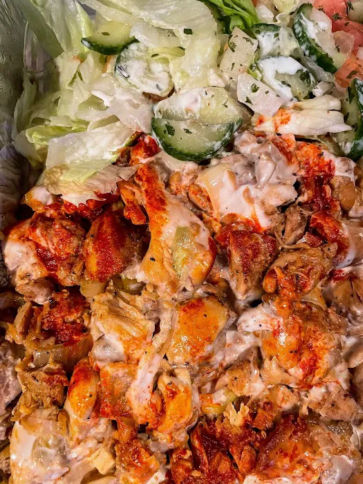 WHITE & HOT Halal Food Truck Picture 3