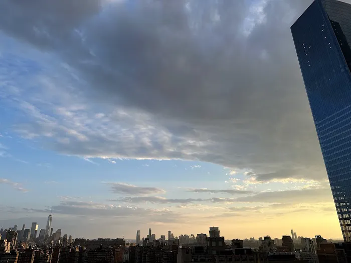 Skyline Rooftop Bar & Lounge Picture 2