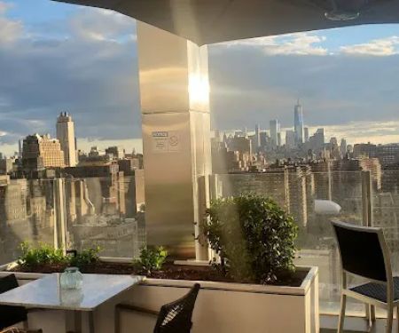 Skyline Rooftop Bar & Lounge