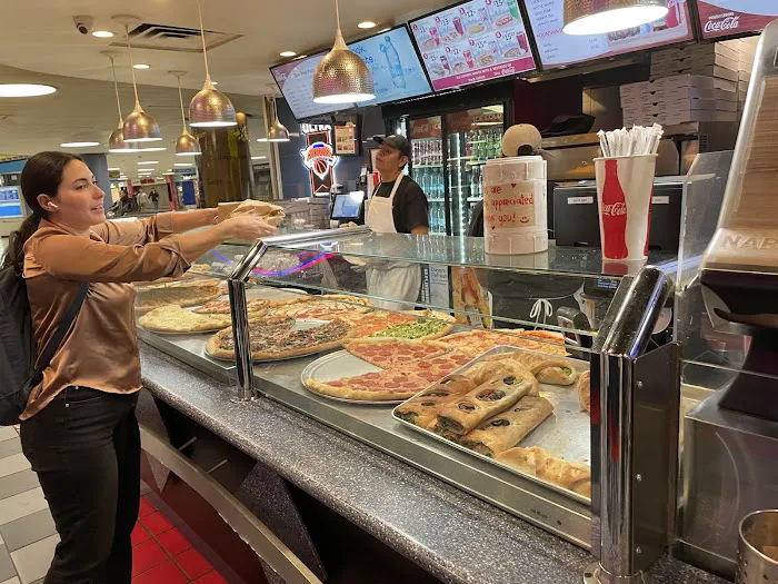 Don Pepi Deli Picture 10